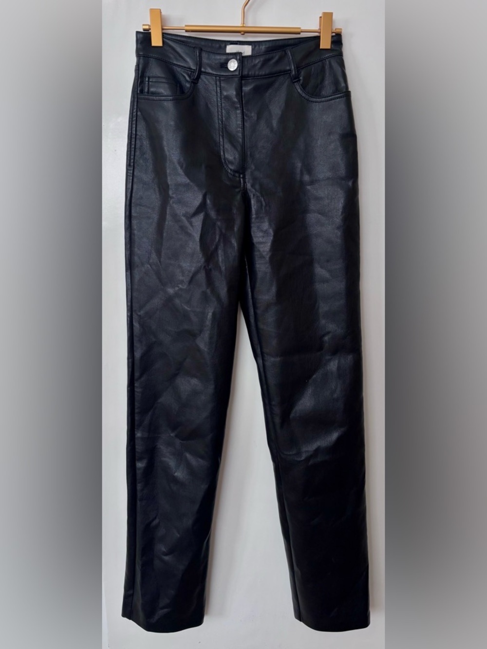Wilfred| Aritzia| ‘Melina’ Black Vegan Leather Straight-Leg High Rise Pants Sz 0 - Picture 3 of 6